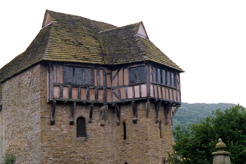 Stokesay Castle